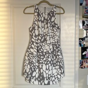 Bare Pleated Short Dress size S
